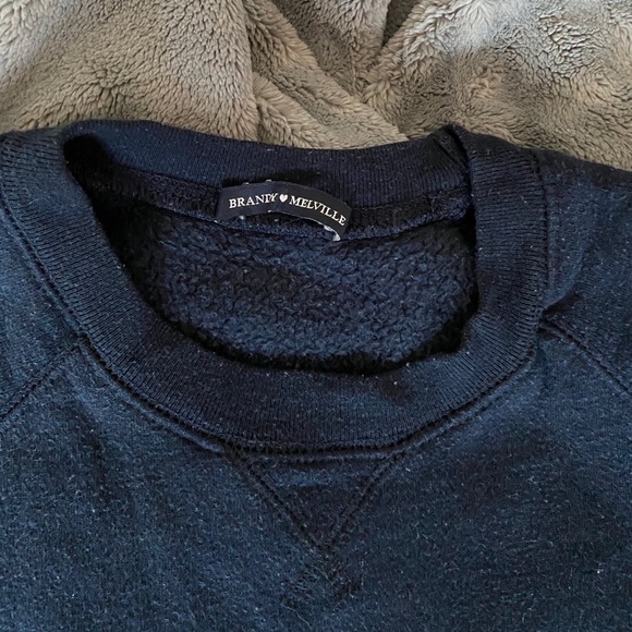 Navy blue Brandy Melville Crewneck - Picture 3 of 4